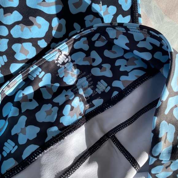 Feed me Fight me legging - Picture 3 of 3